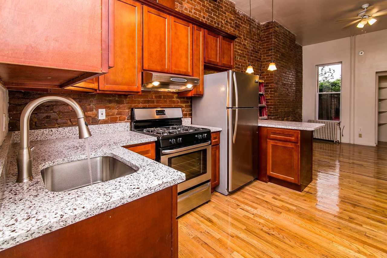 736 Leonard Street #1L - Photo 3 of 14