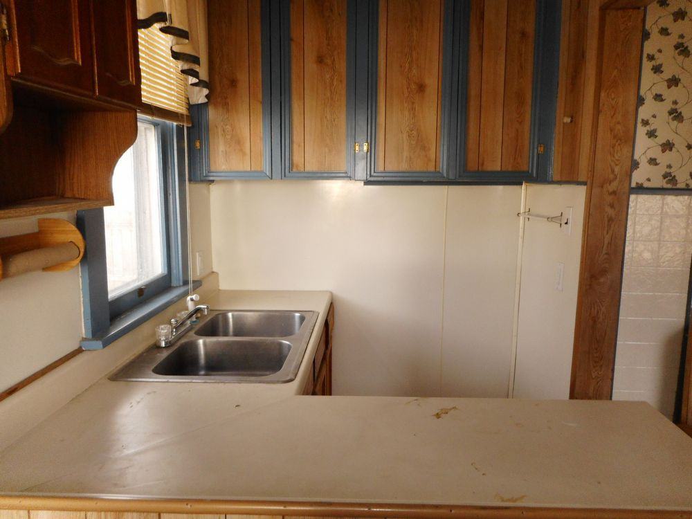 1742 Woodland Ave NW - Photo 3 of 11