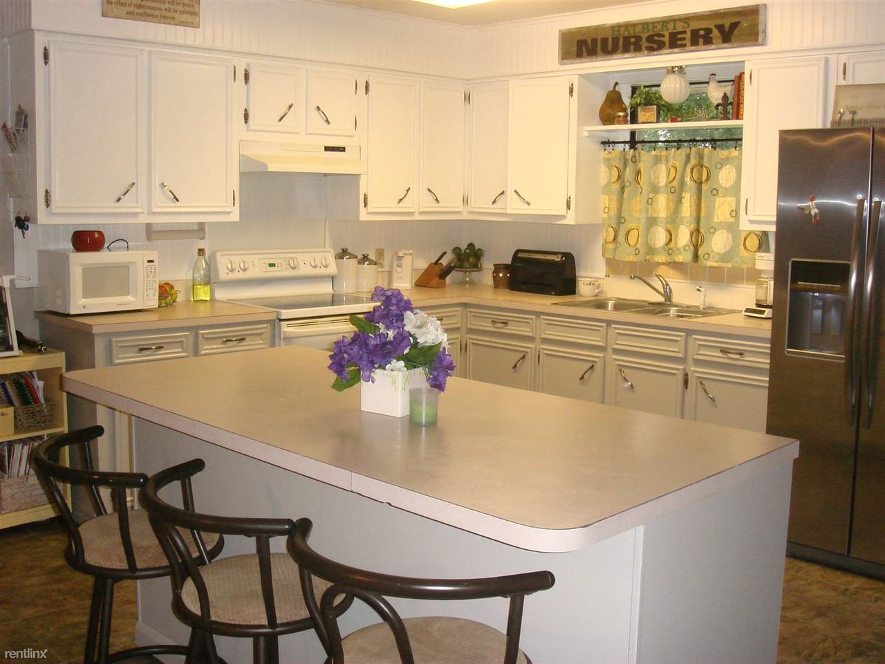 2484 5th St - Photo 2 of 17