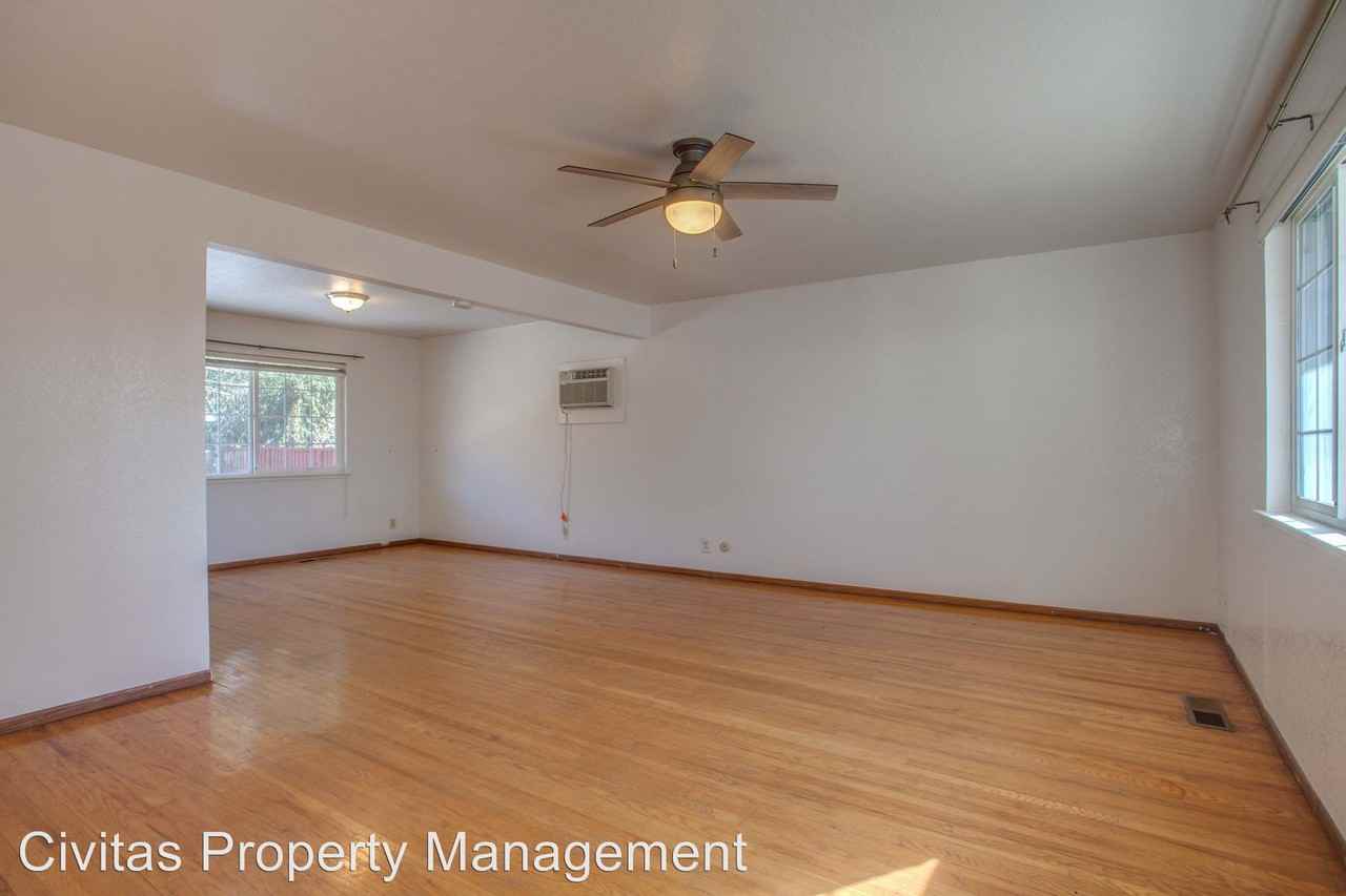 48254 Arcadian St - Photo 2 of 12