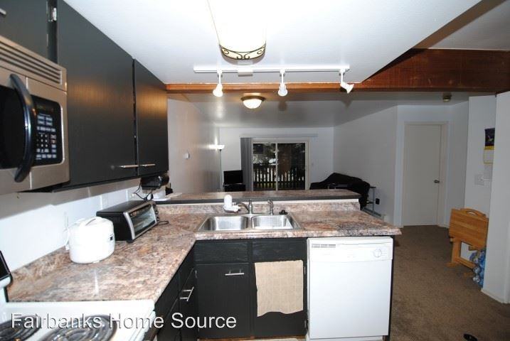 225 Woodridge St #35 - Photo 2 of 12