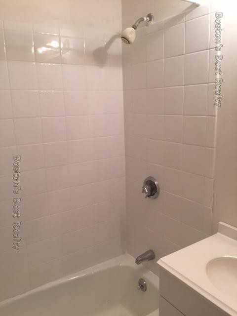 1027-1033 Commonwealth Avenue #35 - Photo 3 of 5