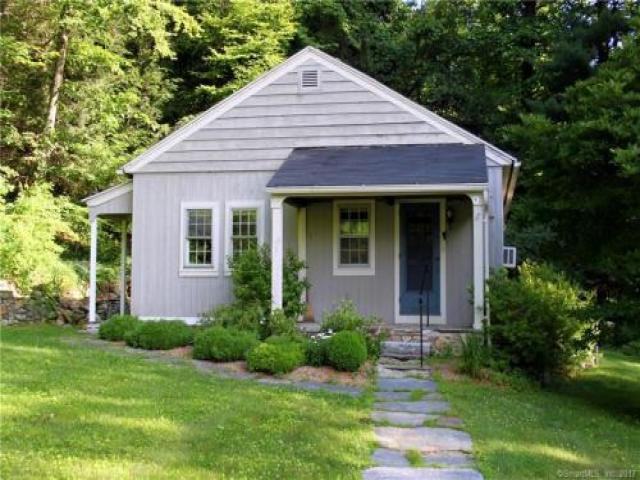 153 Flanders Rd - Photo 2 of 6