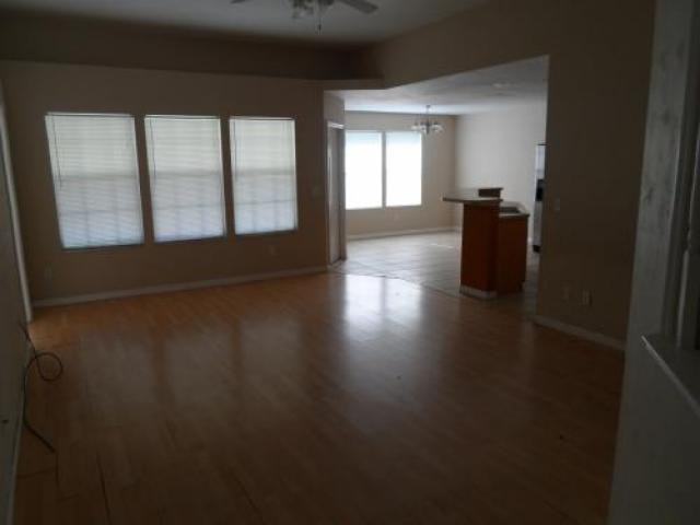 2119 NE 3rd Pl - Photo 2 of 6