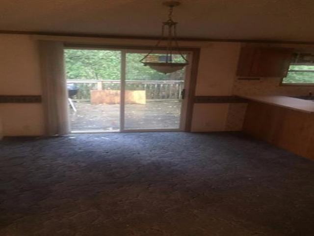 7738 Clairmont Rd - Photo 3 of 6