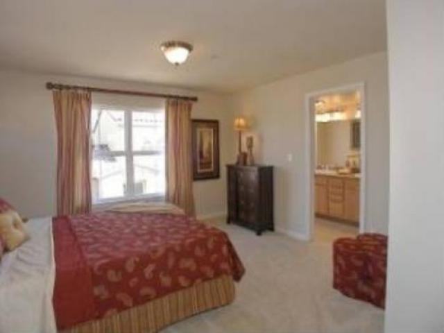 646 Harrison Terrace - Photo 2 of 5