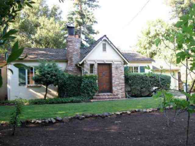 96 Pepper Dr - Photo 2 of 6