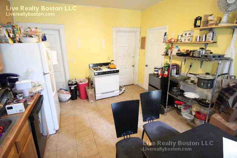 44 Brainerd Road - Photo 2 of 2