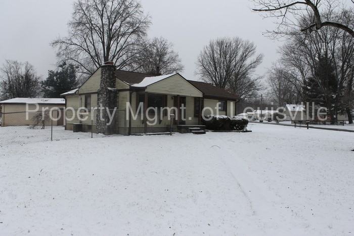 7 Graceland Way - Photo 2 of 4