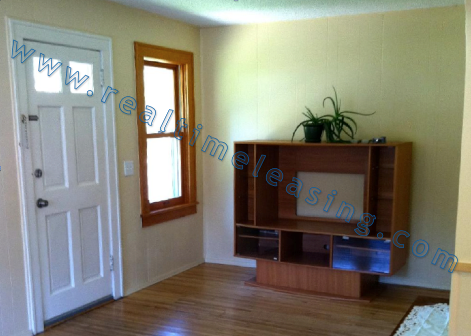 5529 38th Ave S - Photo 3 of 13