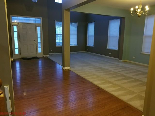 299 Town Center Blvd - Photo 2 of 18