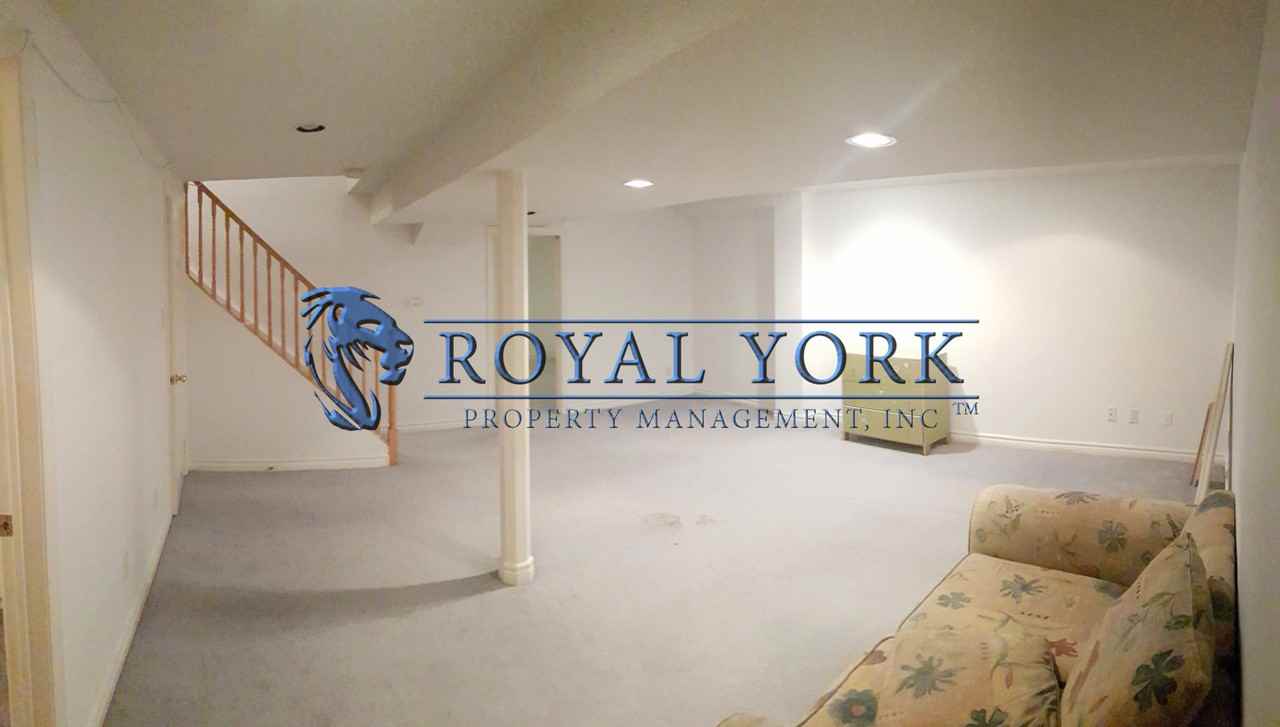 88 Chapel Park Sq - Photo 2 of 22