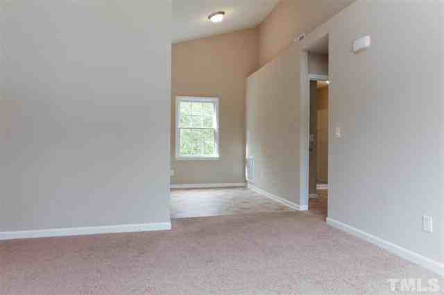 107 Elmridge Dr - Photo 3 of 18