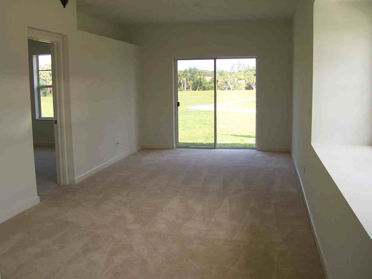 3900 Sabal Way - Photo 2 of 8