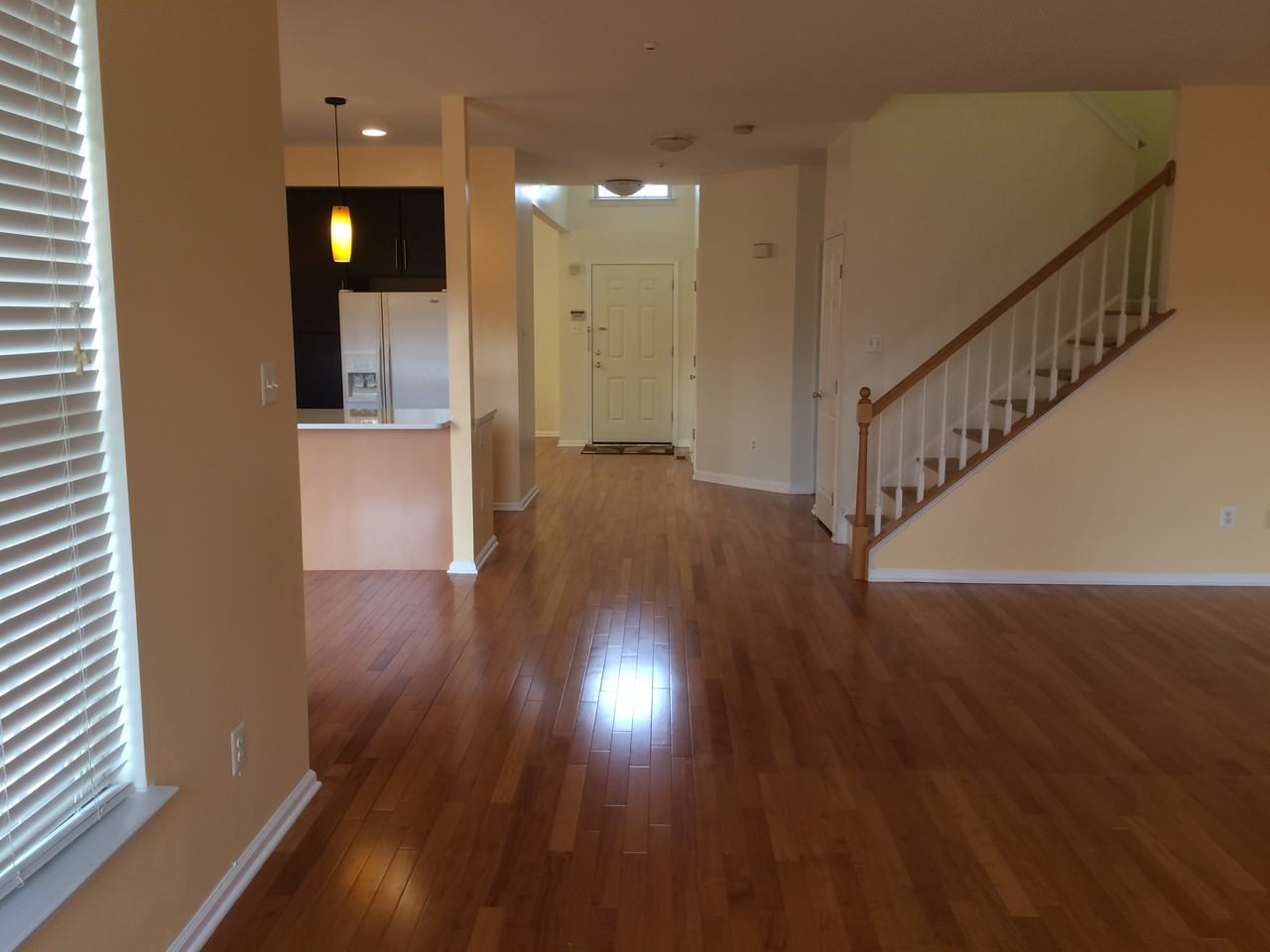 11 Abbott Ct - Photo 2 of 25