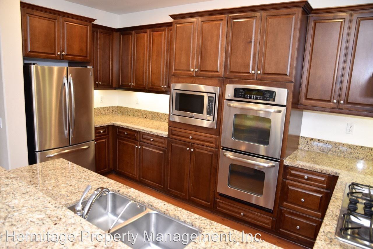 15 Herringbone - Photo 3 of 25