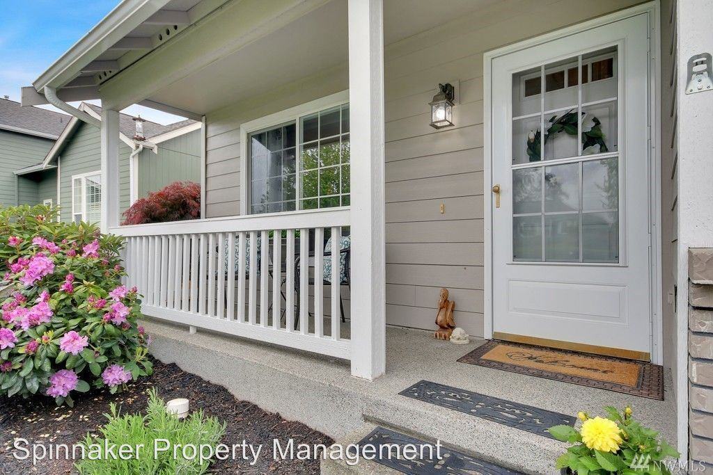 1462 Olsen Ave - Photo 3 of 17