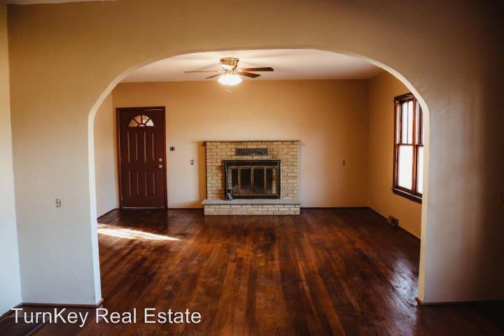 19238 Lawrence 1235 - Photo 2 of 7