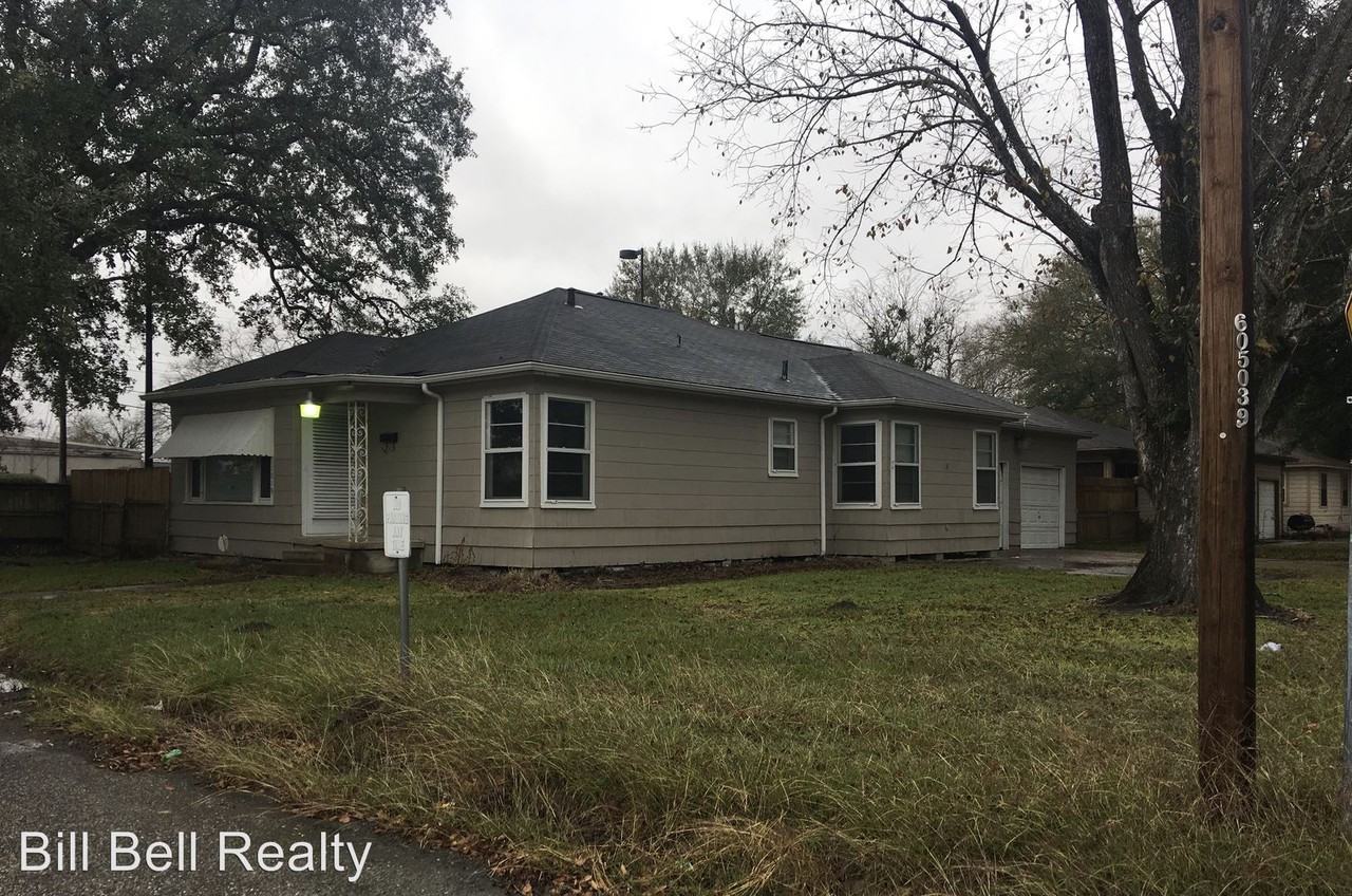 1819 Merlin St - Photo 2 of 2