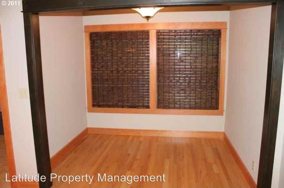 4338 NE 88th Ave - Photo 3 of 5