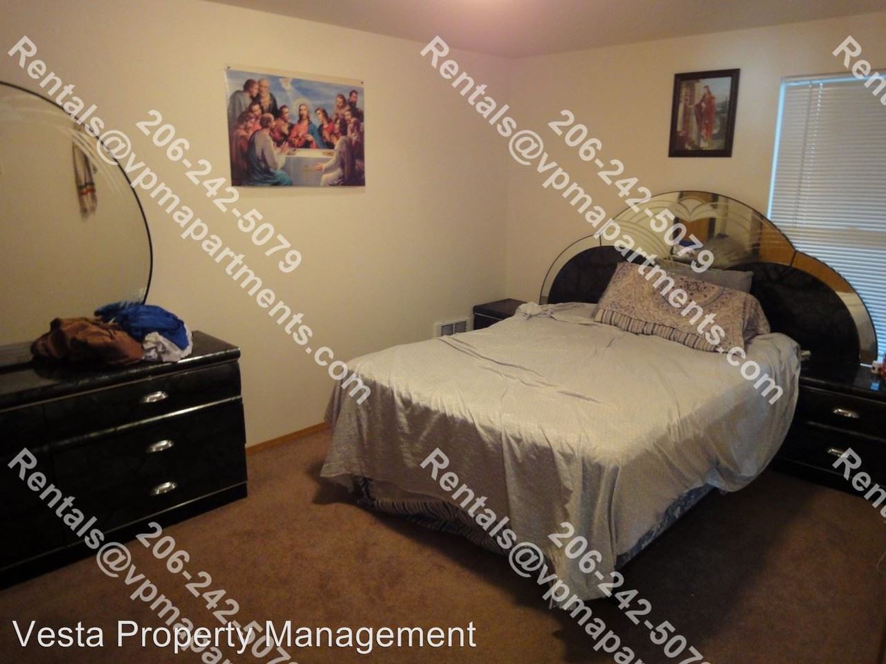 3249 S. 160th St. - Photo 2 of 6