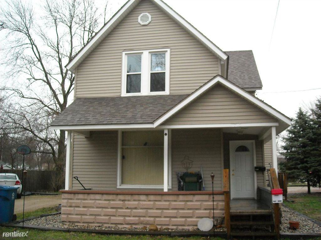 621 South Main Street - Photo 2 of 5