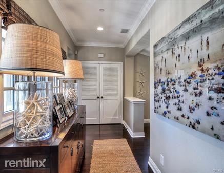 2525 Bungalow Pl #6 - Photo 2 of 22