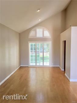 21241 Oakridge Ln - Photo 2 of 20