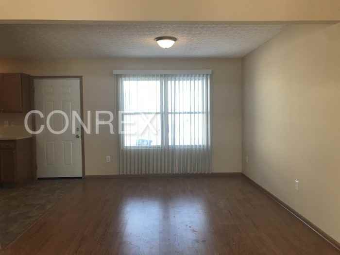 5514 Arklow Way - Photo 3 of 8