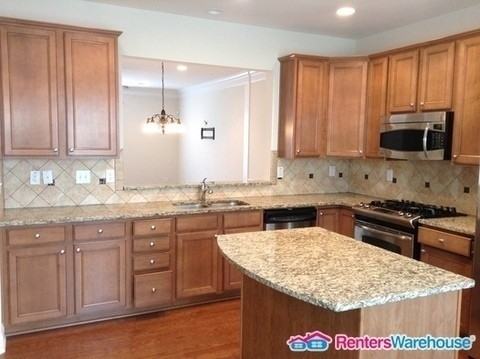 1026 E Paces Chase - Photo 3 of 24