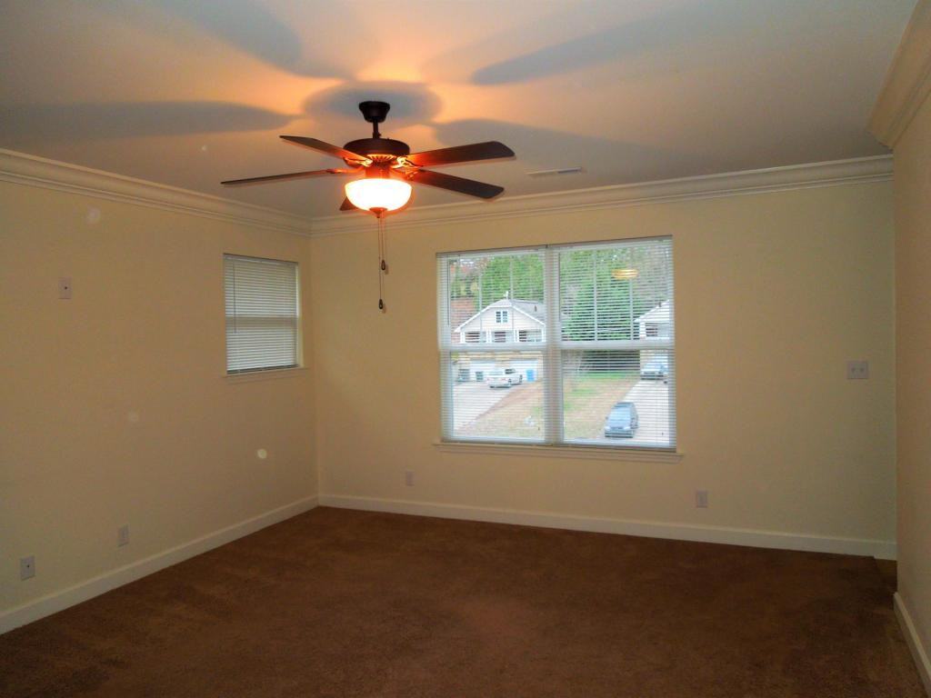 7632 Bonnie Dr - Photo 3 of 19