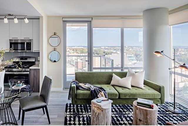 Avalon Brooklyn Bay - Photo 2 of 41