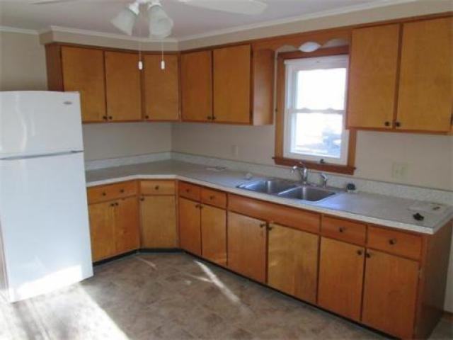 36 Taft St - Photo 2 of 6