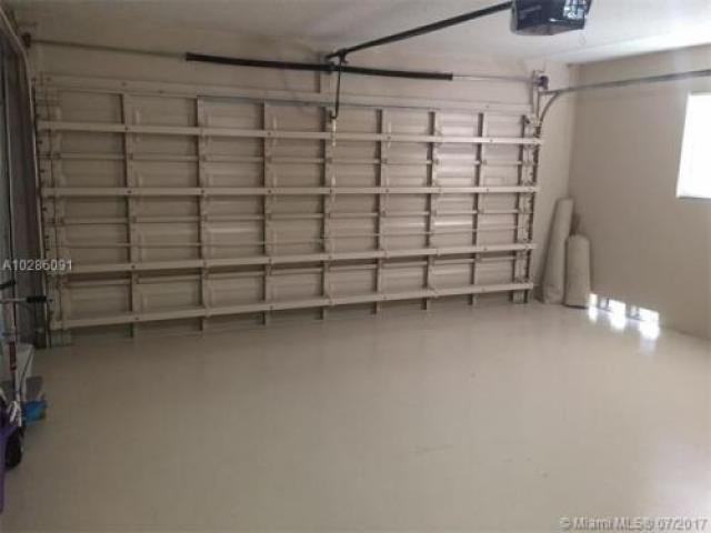 10985 NW 2nd St - Photo 3 of 6