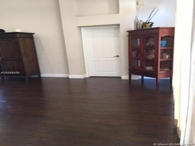 1775 NE 37th Ave - Photo 2 of 6