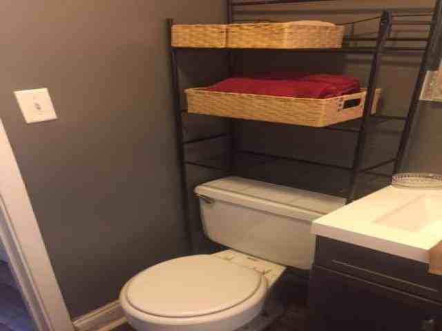 433 S 4th St - Photo 3 of 6