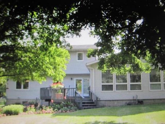 804 Hillcrest Dr - Photo 2 of 6