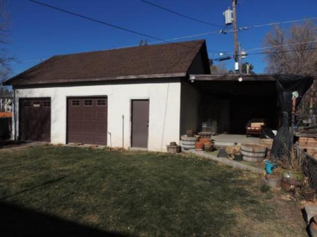 112 E Elm Ave - Photo 3 of 3