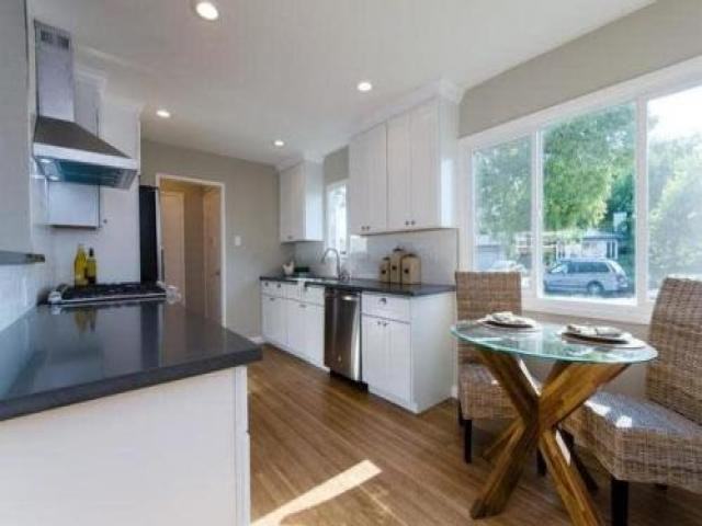 26268 Coleman Ave - Photo 2 of 6