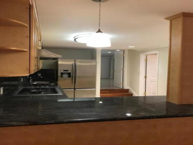 1221 Lake St - Photo 2 of 6