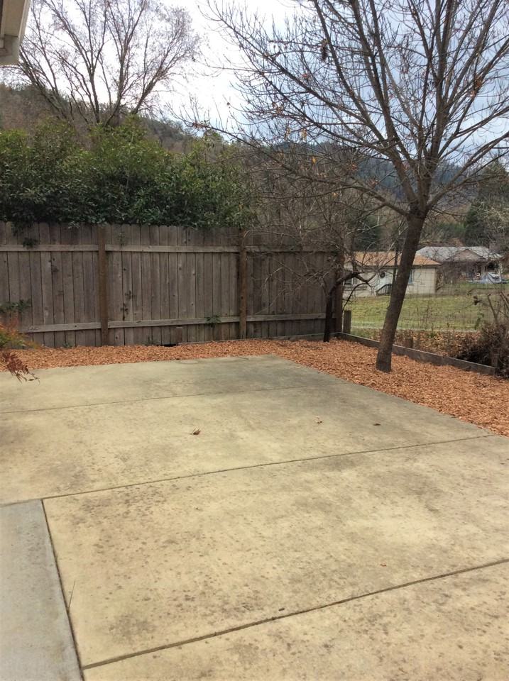 531 Boonville Rd - Photo 2 of 21