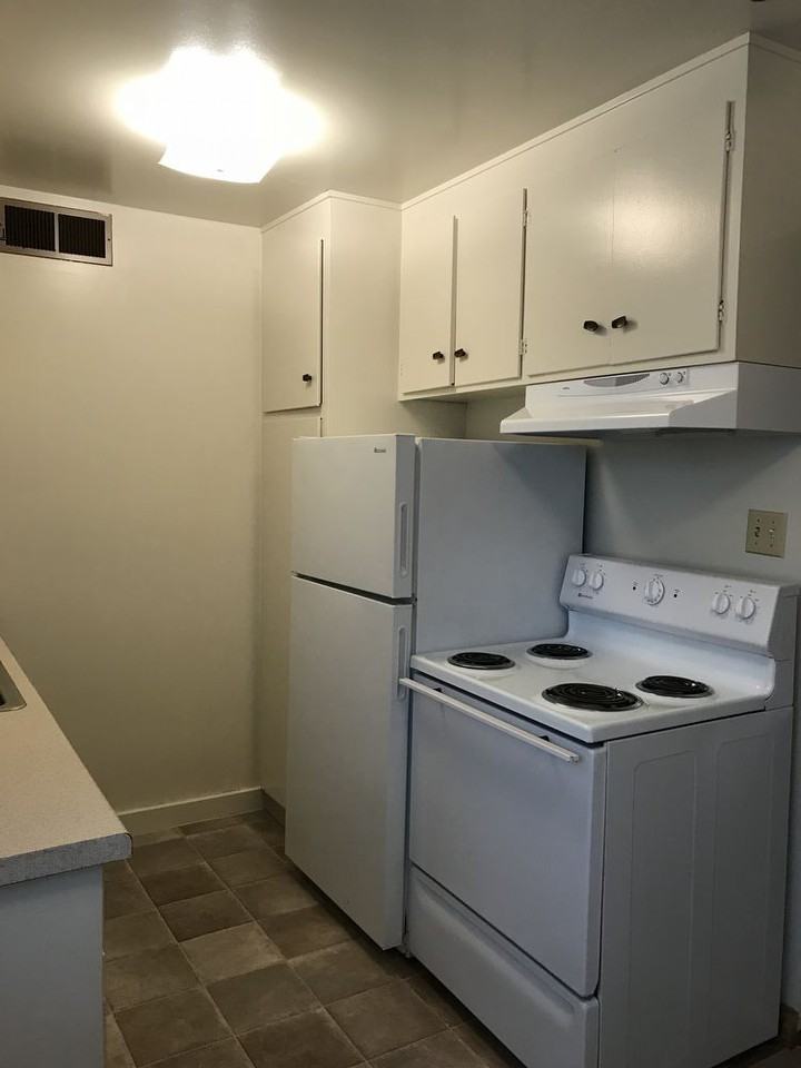 713 Santa Rosa Ave - Photo 3 of 10