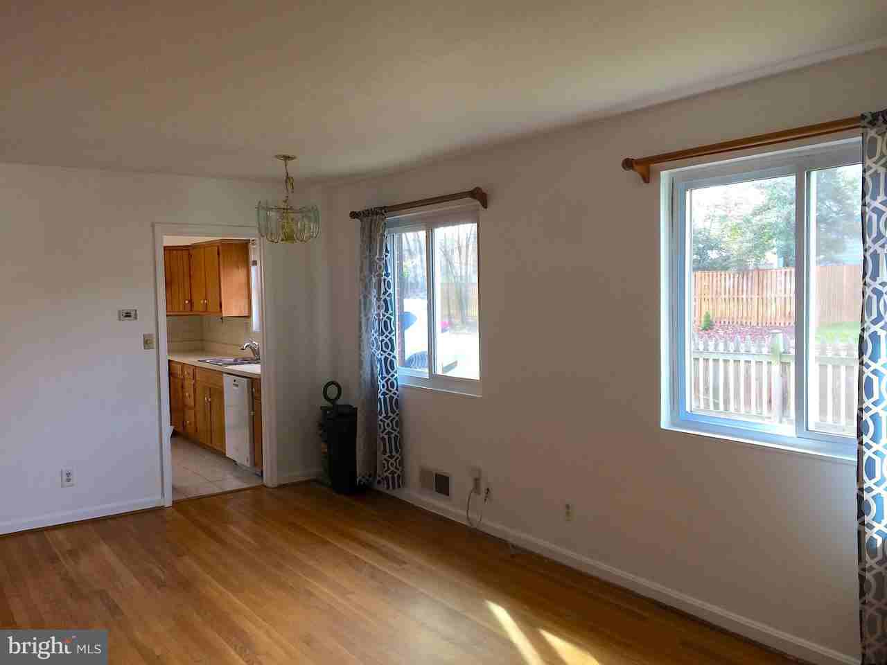 5650 4th St N - Photo 2 of 19