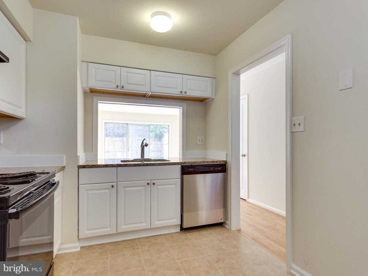 8367 Dunham Ct #613 - Photo 3 of 21