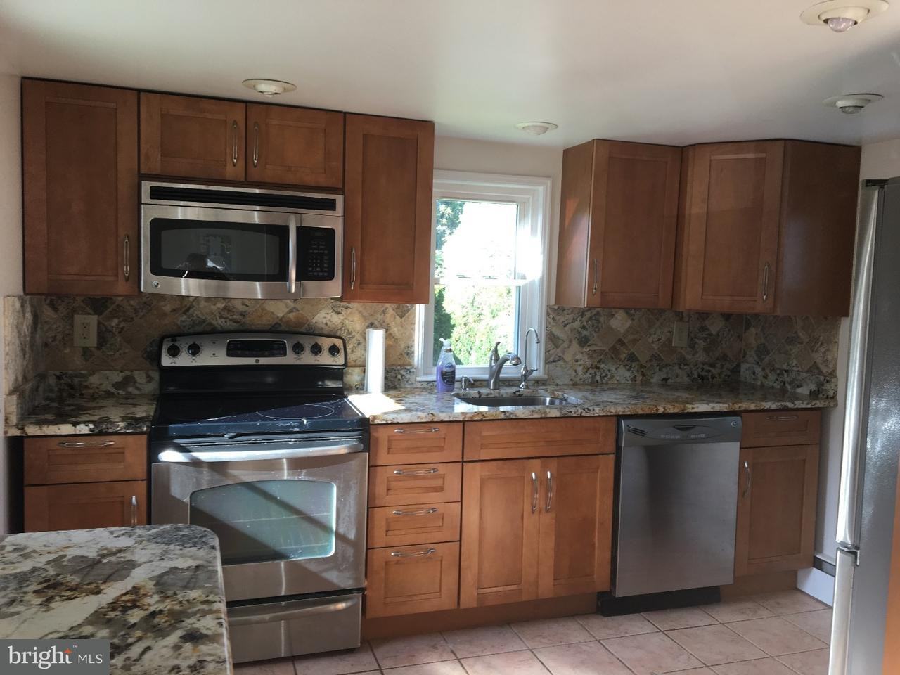 214 Johnson Ave - Photo 2 of 5