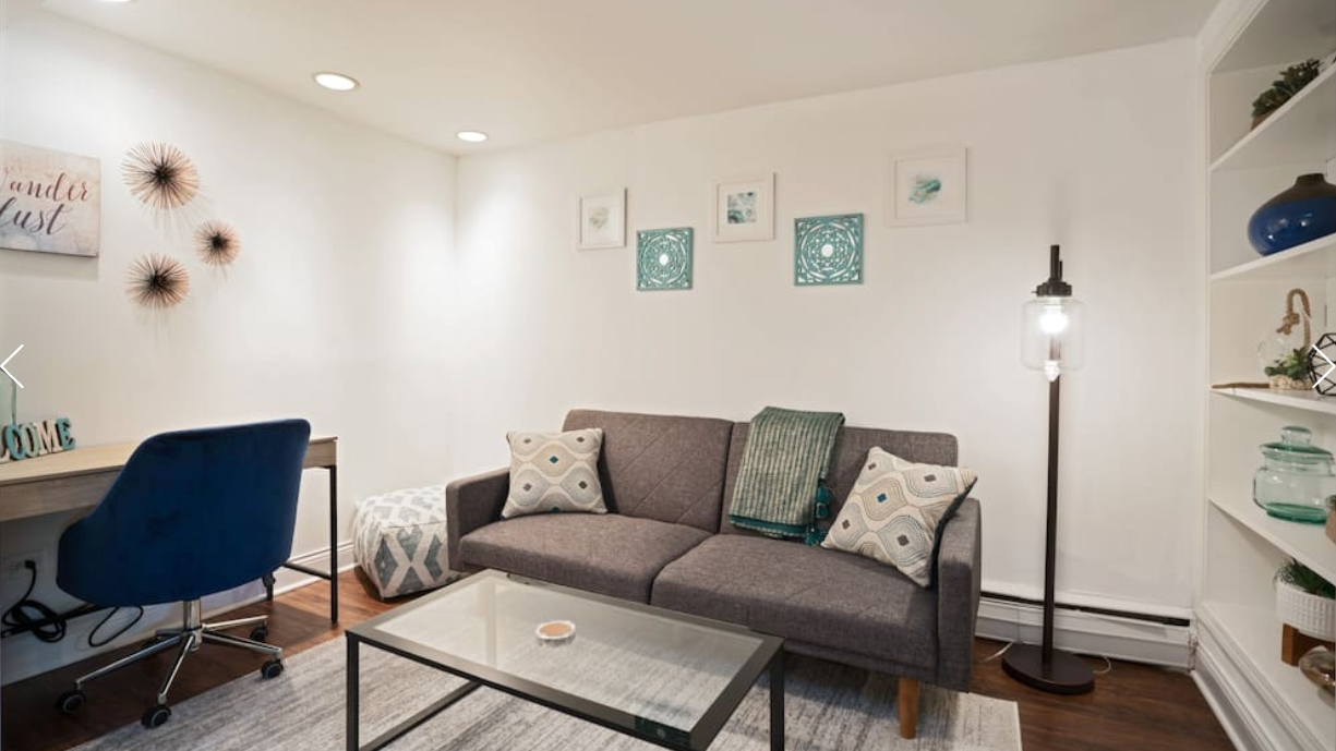 Unit 1 1528 N Lasalle Dr . ##1 - Photo 2 of 7