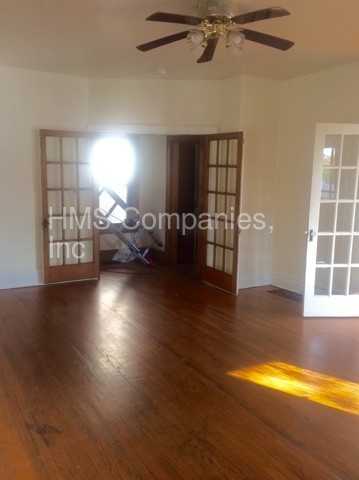 724 S Burdick St - Photo 3 of 16