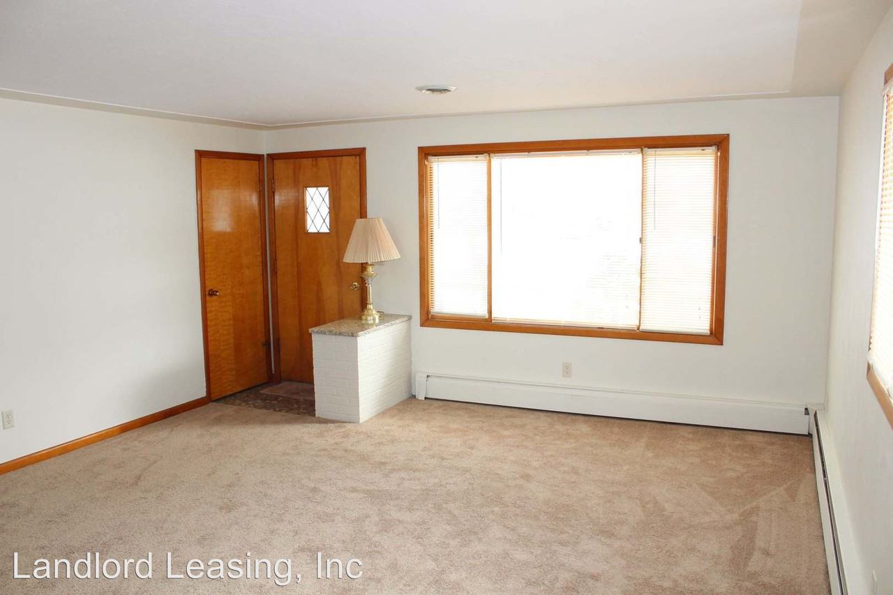 176 Woodhill Dr - Photo 2 of 12