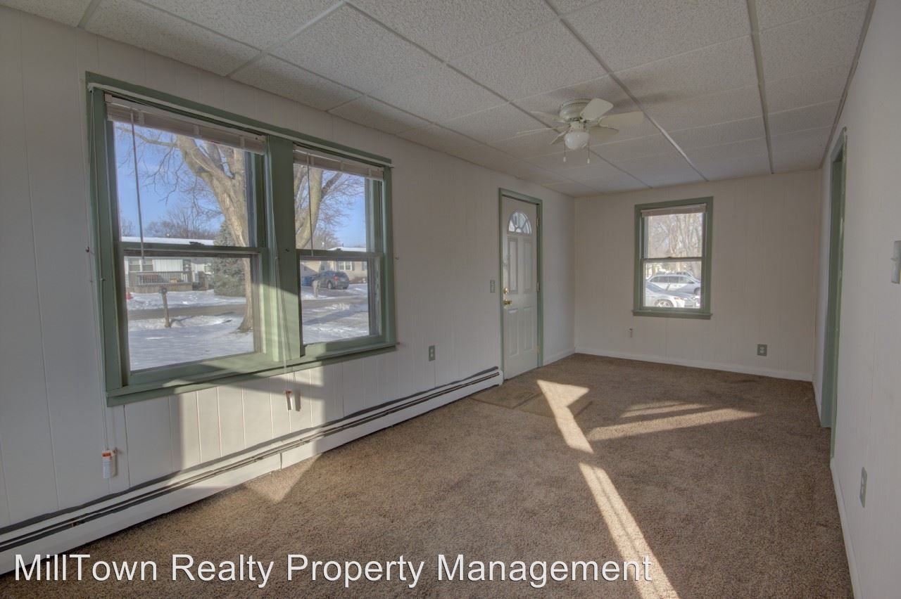 1111 13th St - Photo 3 of 15