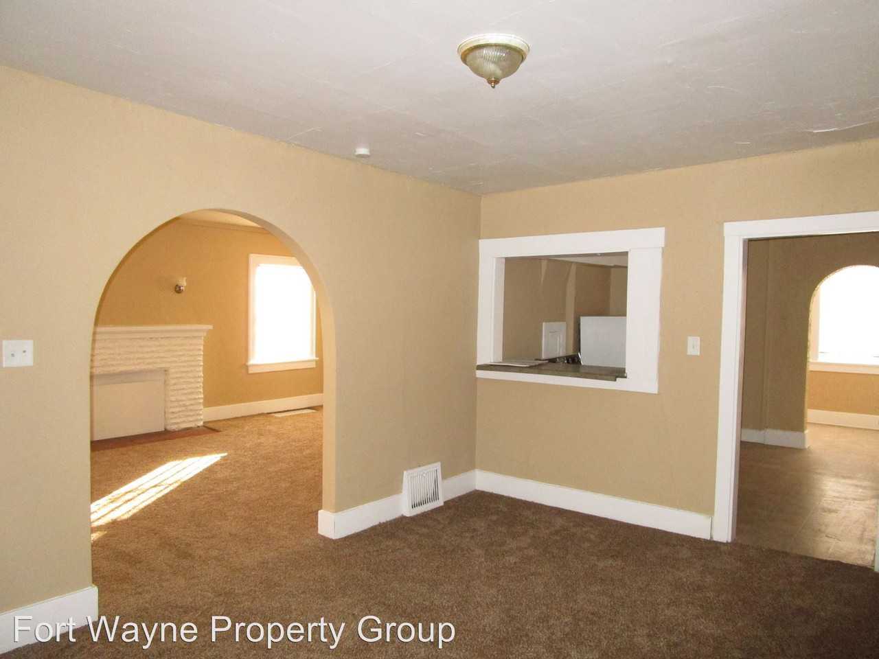 214 E Wildwood Ave - Photo 3 of 11